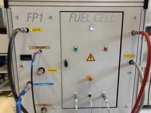 Un banc d'essai hydrogène de forte puissance pour pile à combustible a été inauguré à l'université de technologie Belfort-Montbéliard (UTBM).