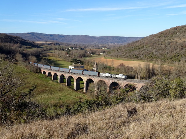 Train Railcoop – la commune d’Amarens, près du village de Cordes S Ciel – 16.12 – credit P-J Jehenne