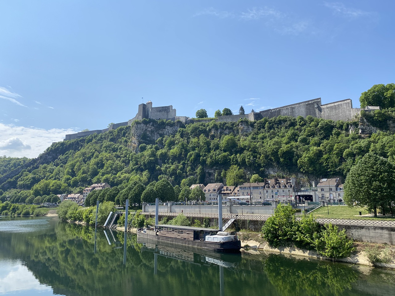 Besançon (GBonzoms  de pixabay)