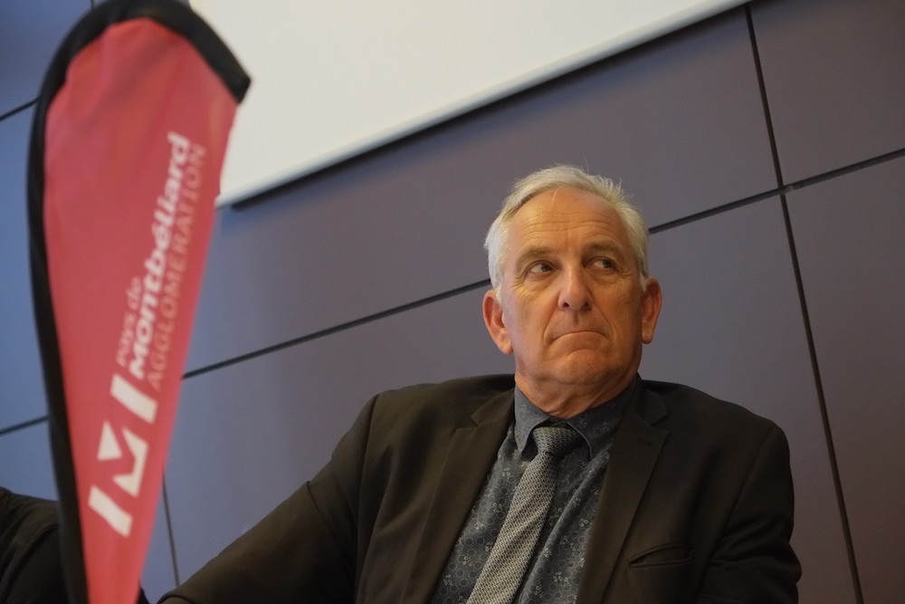 Charles Demouge annonce ce lundi 2 février renoncer à la présidence de PMA, à l'occasion du prochain scrutin municipal et communautaire.