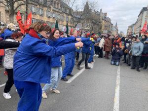 À Belfort, les syndicats revendiquent entre 6 et 7 000 manifestants. La police, elle, table sur 4 500 personnes. C’est la plus forte mobilisation depuis le tout début.