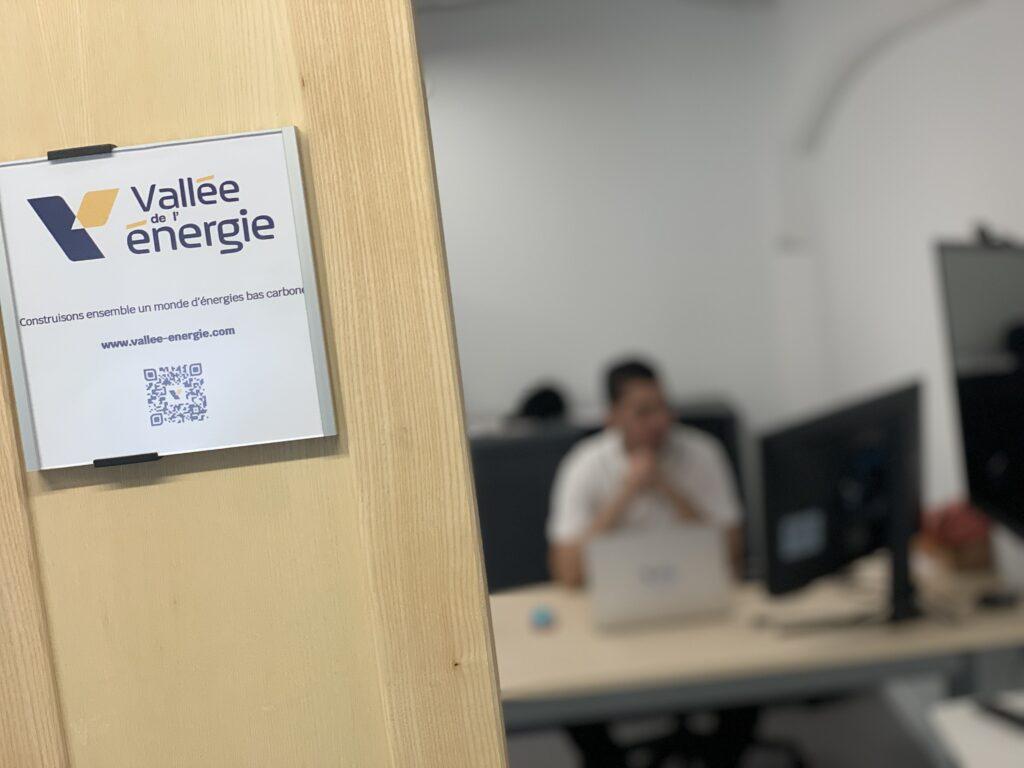 La Vallée de l'Énergie a installé ses locaux au Crunch Lab, à l'UTBM, au coeur du Techn'Hom. | ©Le Trois – Thibault Quartier