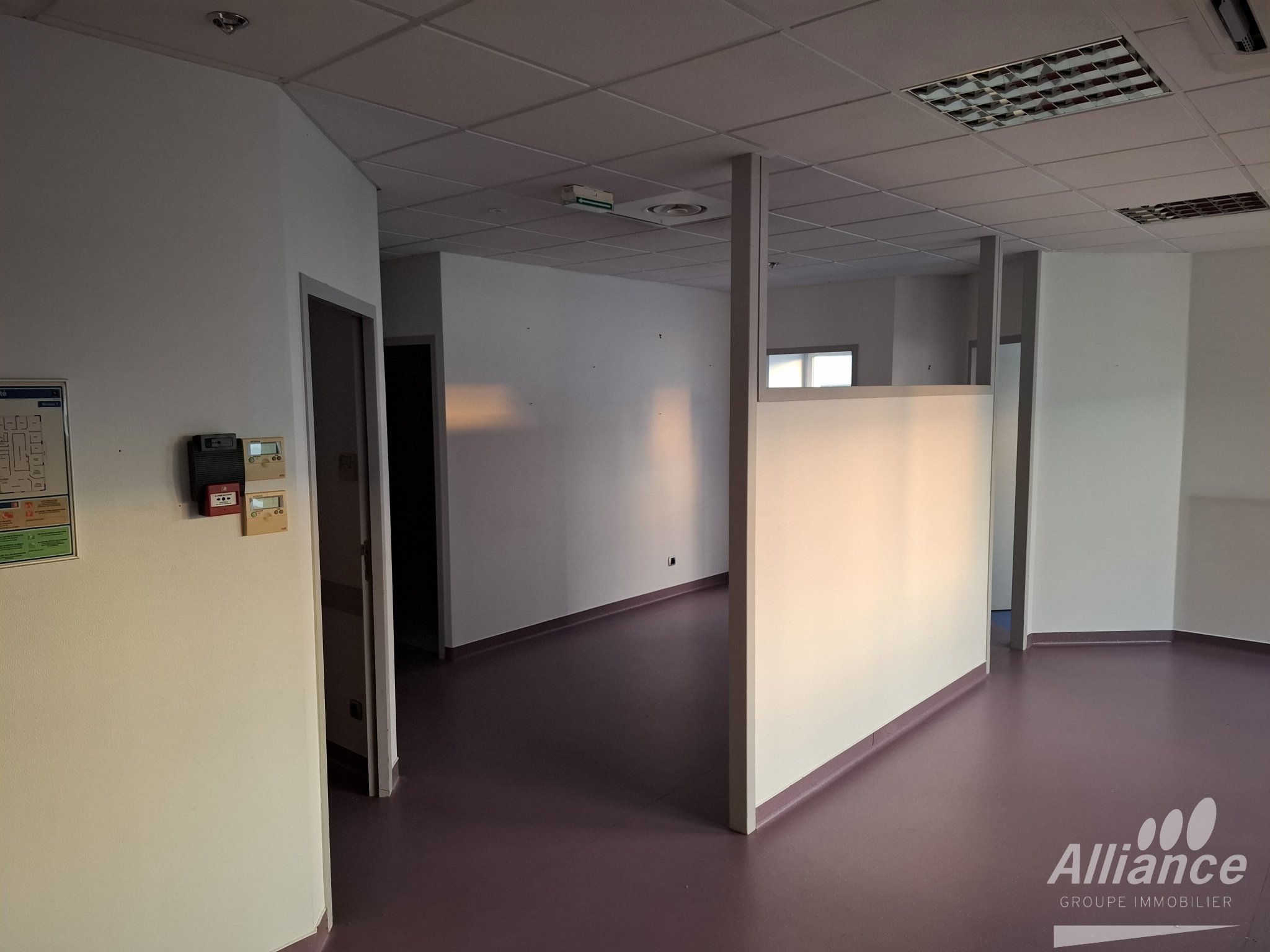 BUREAUX, idéal pour professions médicales, A VENDRE 260 M2 M