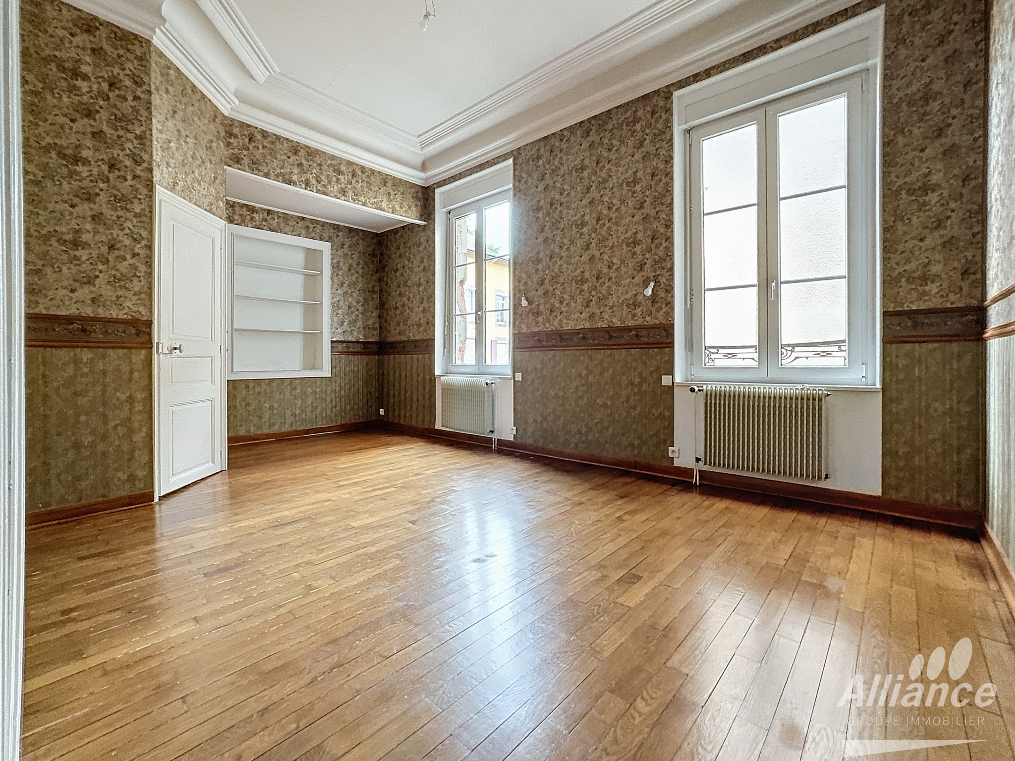 Appartement haussmannien F5 d’une surface de 88 m2 avec terr