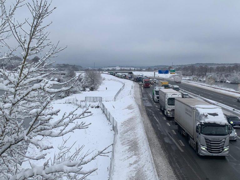 Autoroute A36 bloquée dans le sens Belfort-Besançon. | ©Le Trois - T.Q.