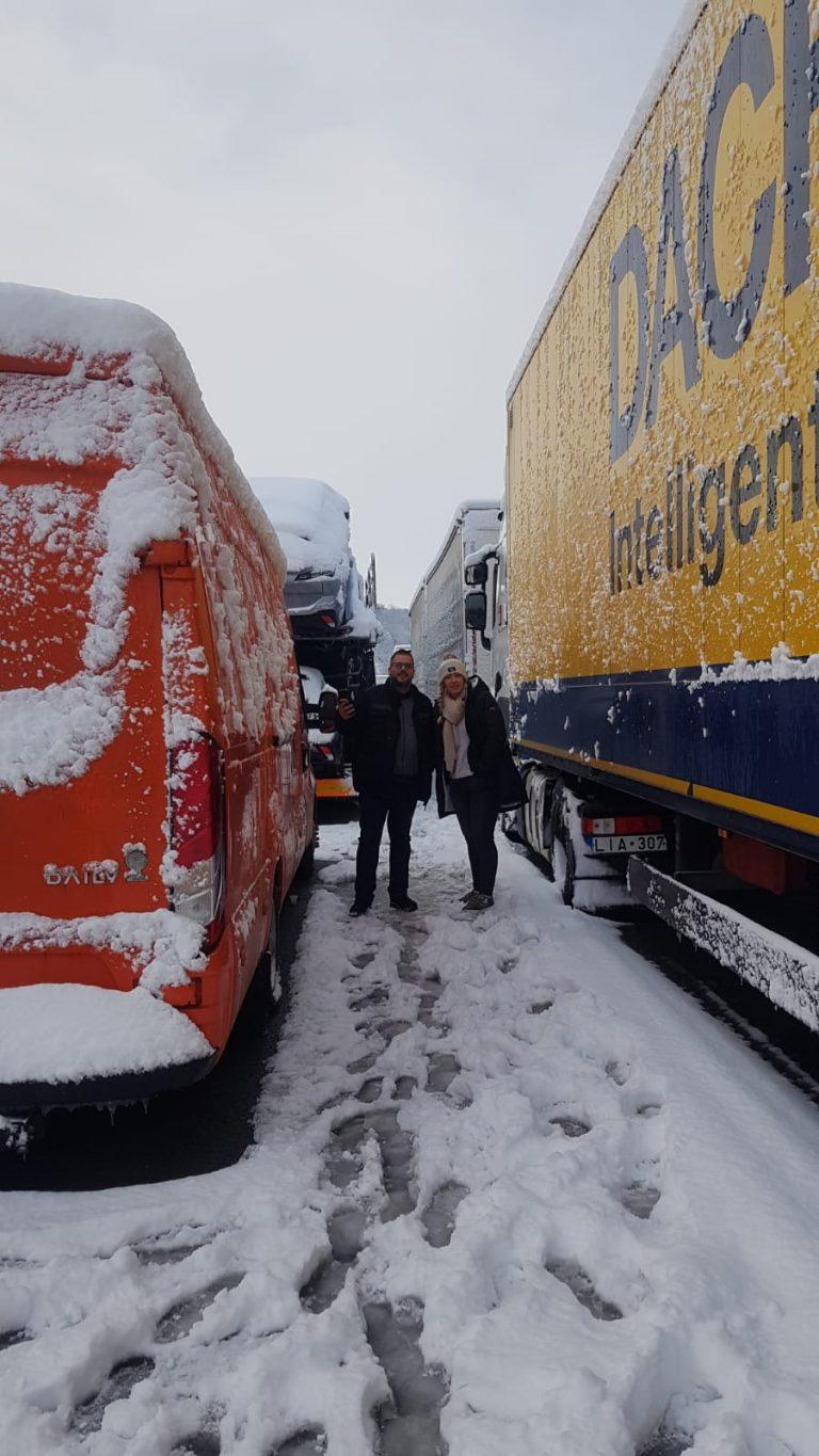 Une automobiliste bloquée depuis 12h sur l'A36 nous transfère des photos. Elle est à hauteur du péage de Colombier. | ©DR