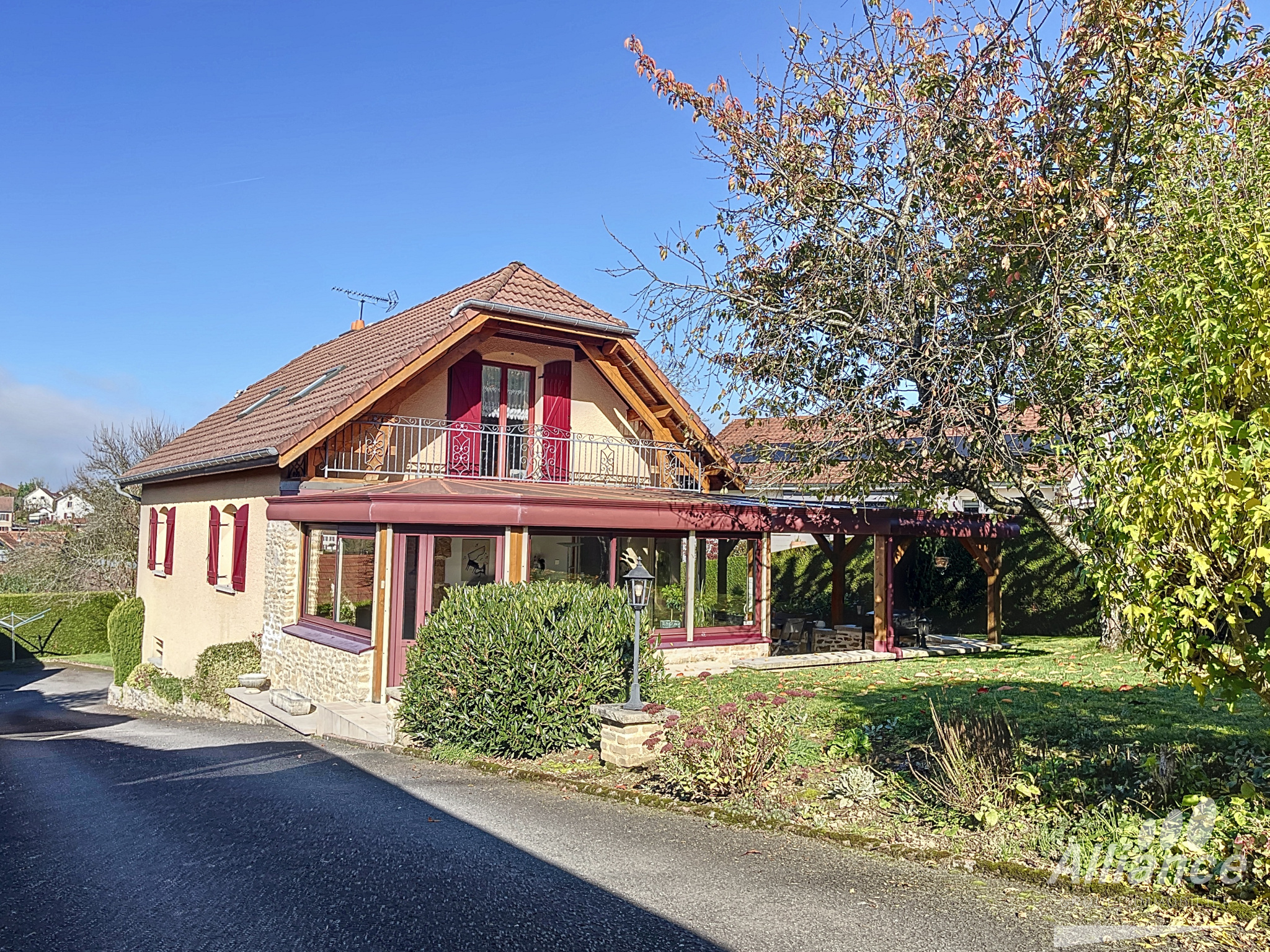 Belle maison avec 4 chambres