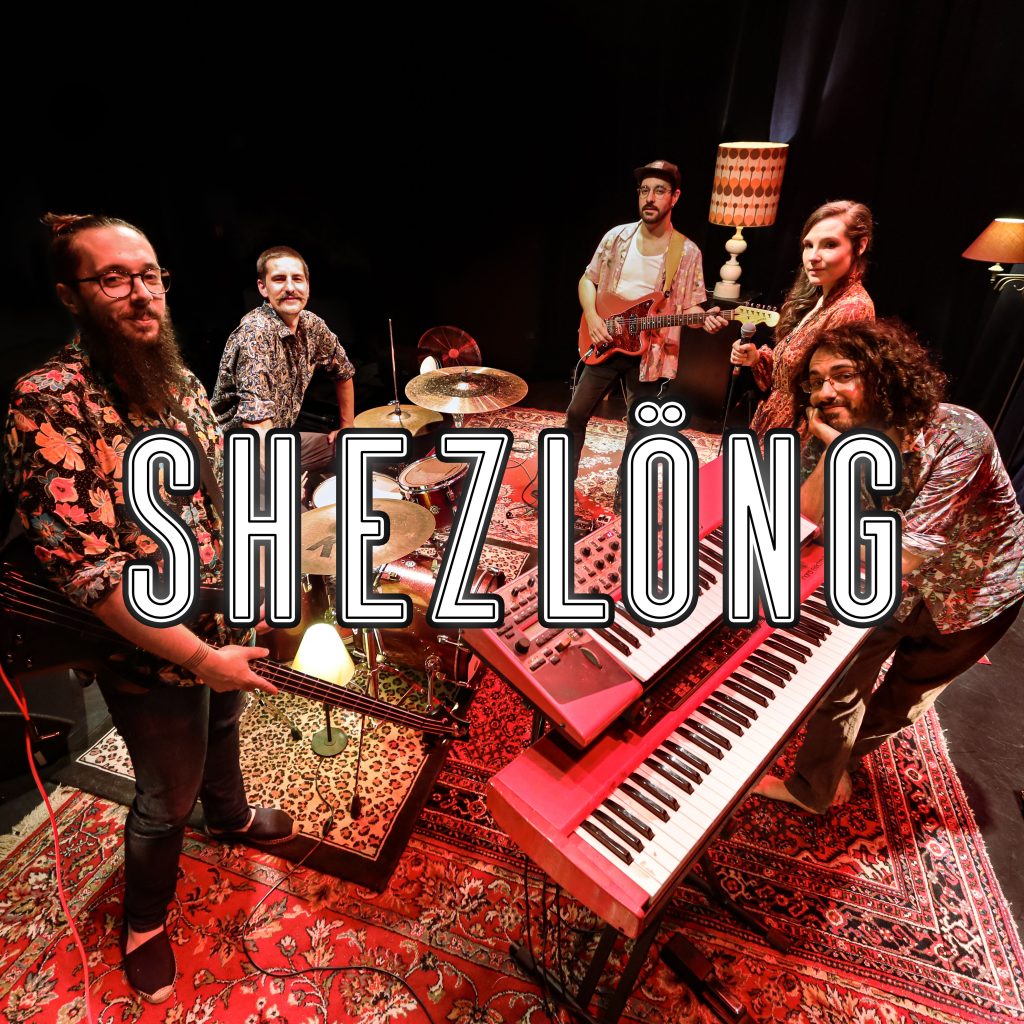 Shezlong-Photo-groupe-CARRE-TITRE-BdS-4mo.jpg
