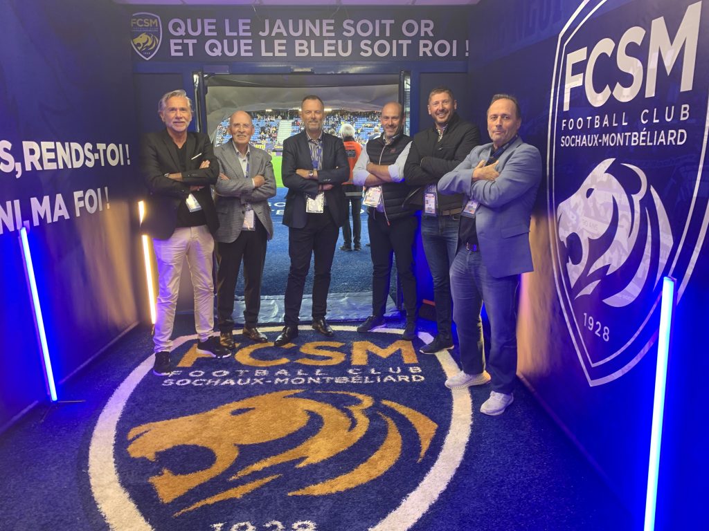 Xavier Thévenot, Bartolino et Sandro Nardis, Baptiste Vautherin, Mikaël Largot et Pascal Groll sont actionnaires du FC Sochaux-Montbéliard et membres du conseil de surveillance du club. | ©Le Trois – Thibault Quartier