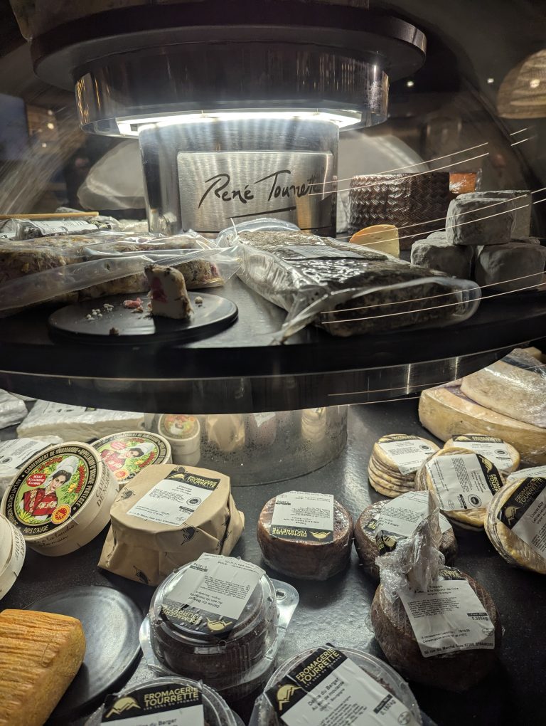 Le Novotel **** Atria a ouvert le restaurant bistronomique À l’Épicerie, fin septembre.