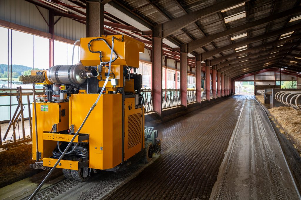 L'entreprise Vermot, à Rang, propose du rainurage de béton, pour avoir des sols antidérapants. Elle a conçu elle-même sa machine.