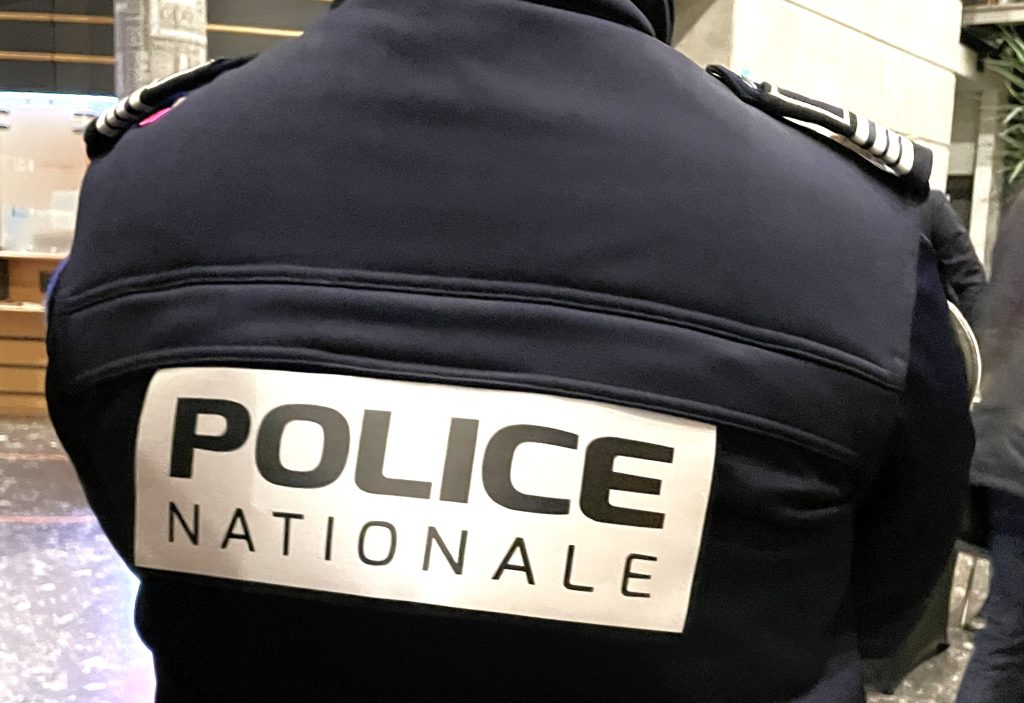 Illustration police.