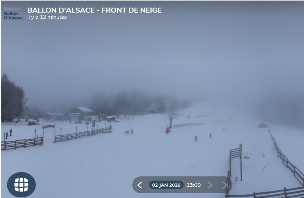 La piste de la Gentiane au Ballon d'Alsace ce vendredi 2 janvier à 13 h : copie d'écran de la webcam