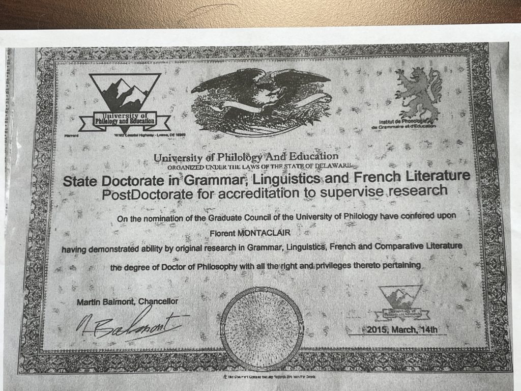 Une photocopie du diplôme contesté.