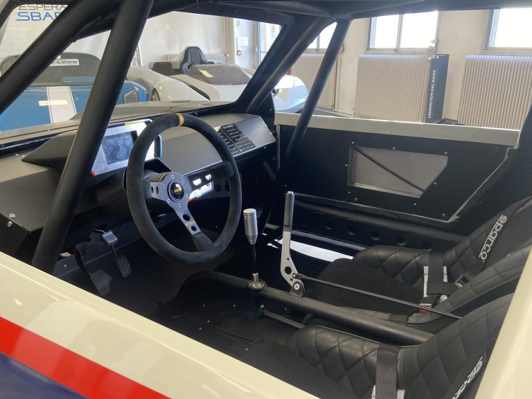 L'interieur de la S-121, le prototype de la promotion 2025/2026 de l'Ecole Espera Sbarro UTBM.