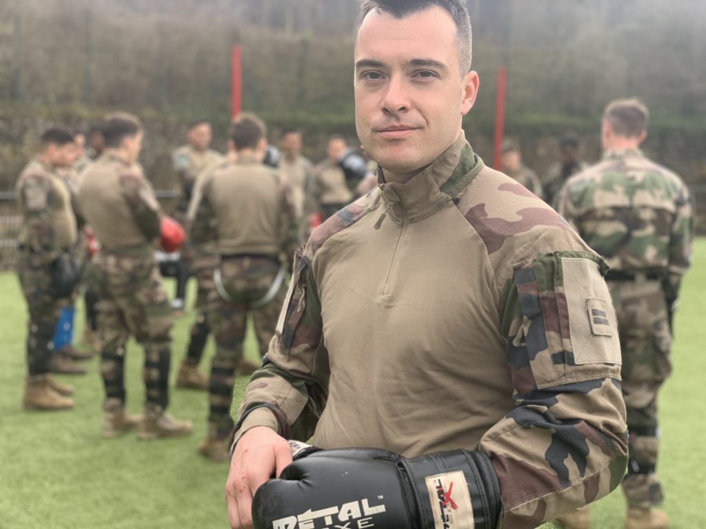 Le lieutenant Arnaud est réserviste au 35e Régiment d'infanterie, à Belfort.