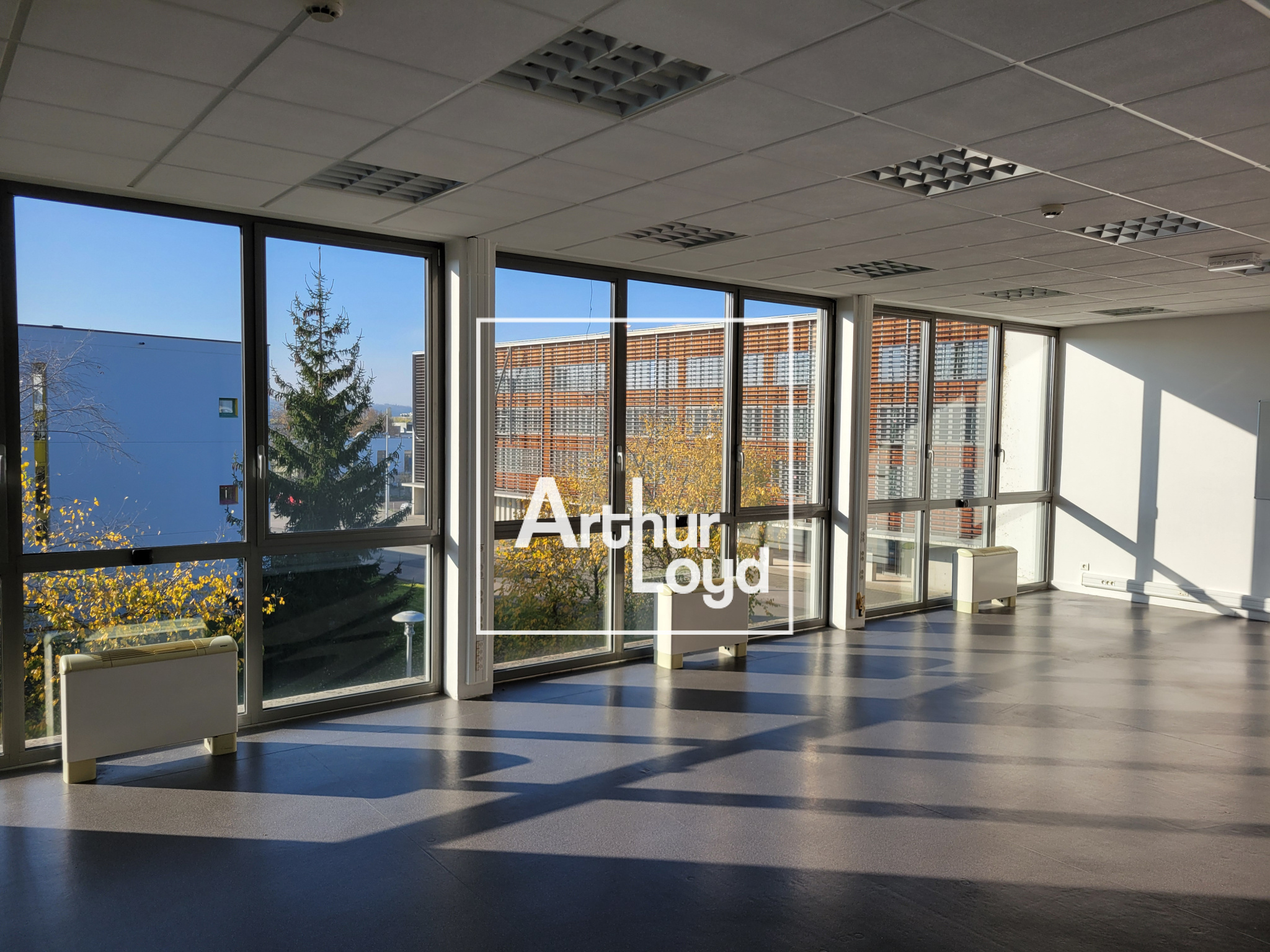 Bureaux à louer au coeur du pôle numérique du site universita