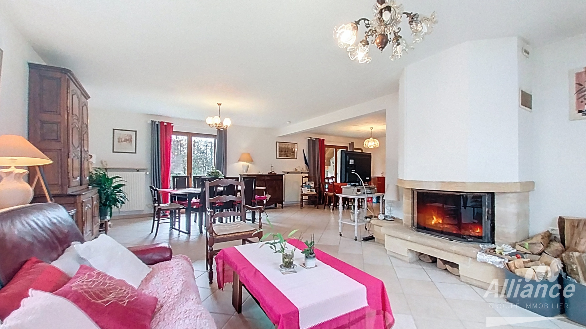 MAISON VETRIGNE – 4 CHAMBRES – 150M2