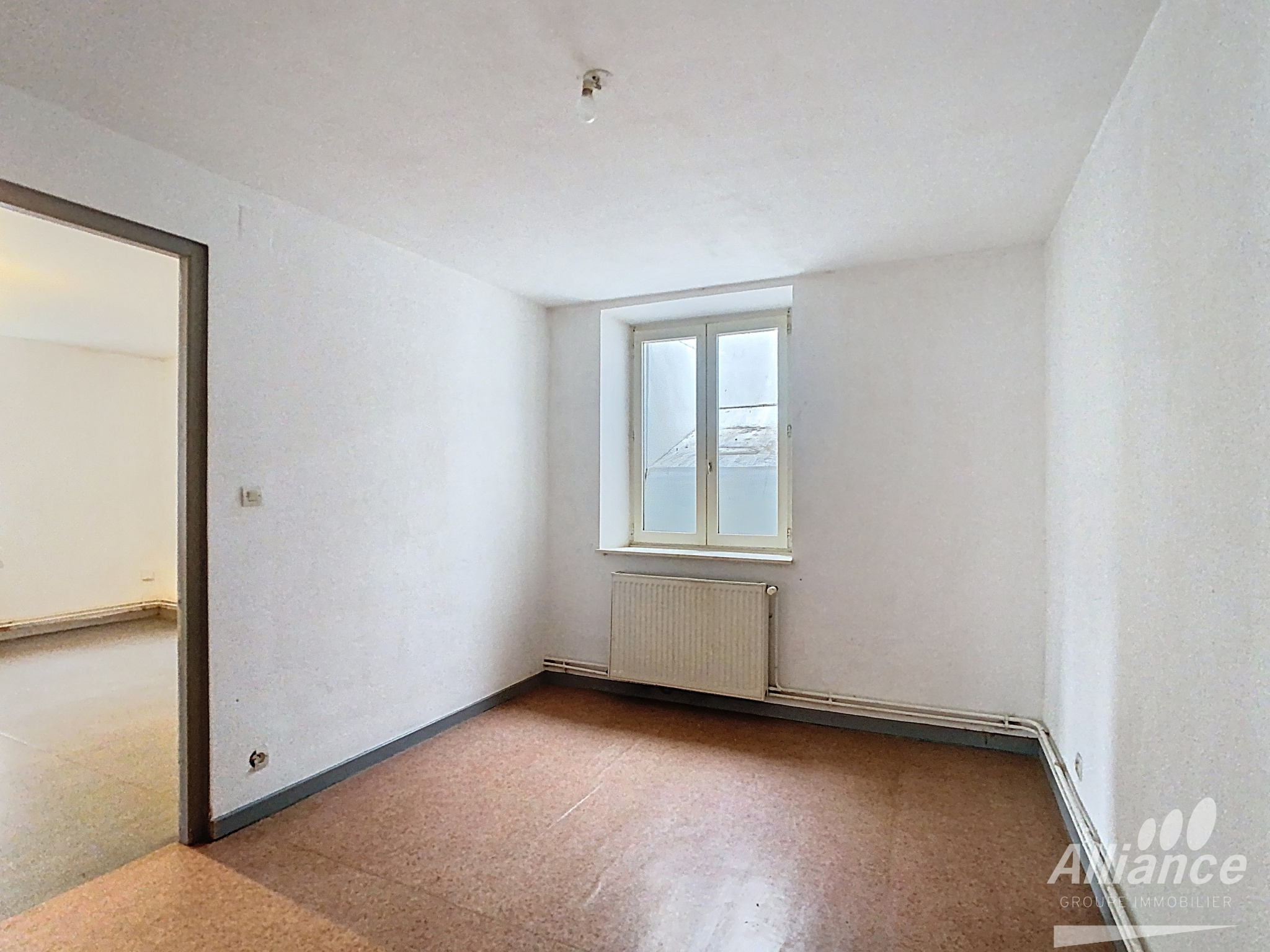 Appartement 2 pièces FESCHES LE CHATEL