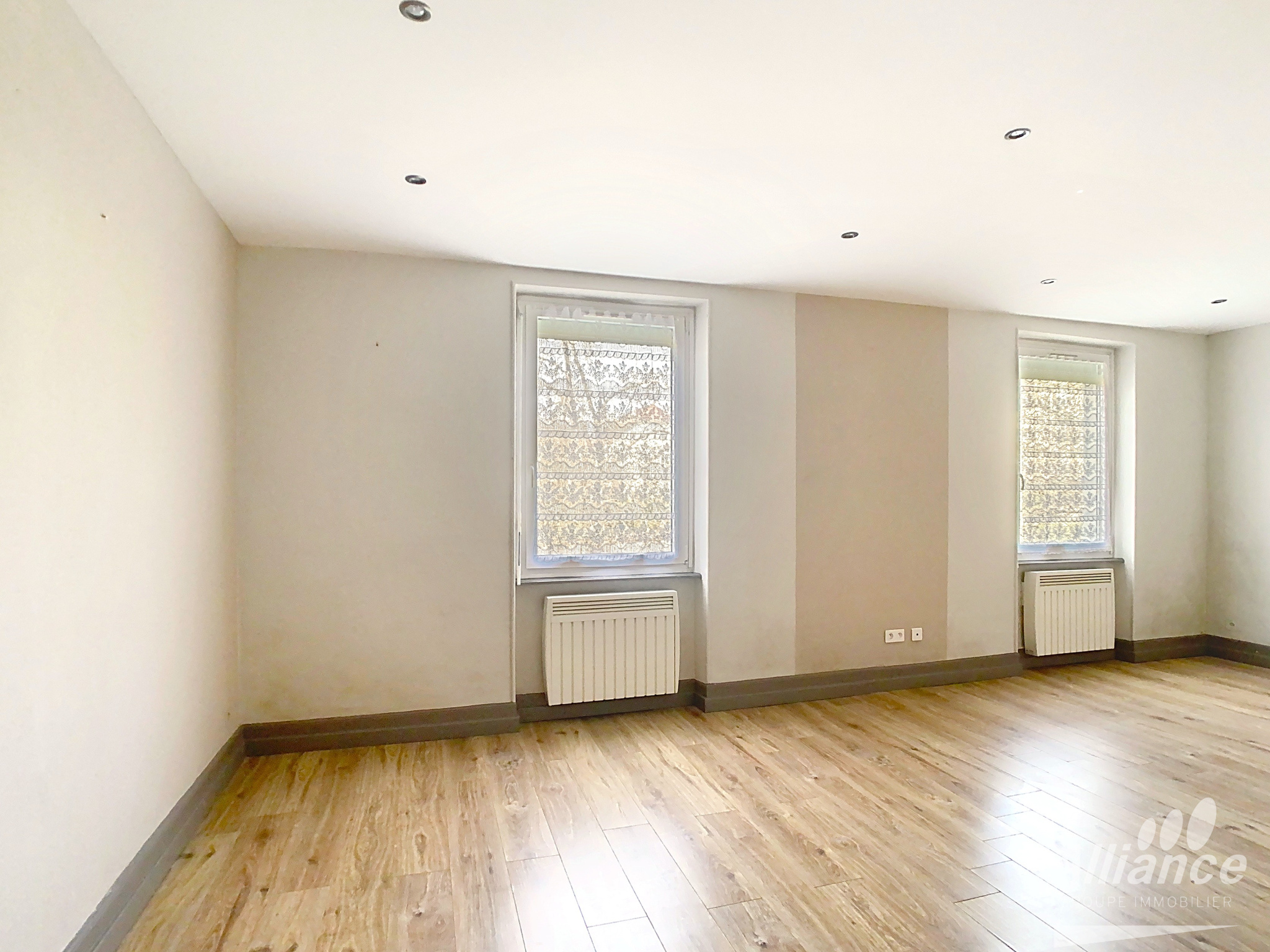 Appartement 3 pièces DELLE