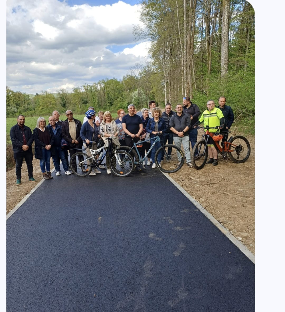 Une liaison cyclable a été inaugurée le 20 avril entre La Côte et Ronchamp, en Haute-Saône.