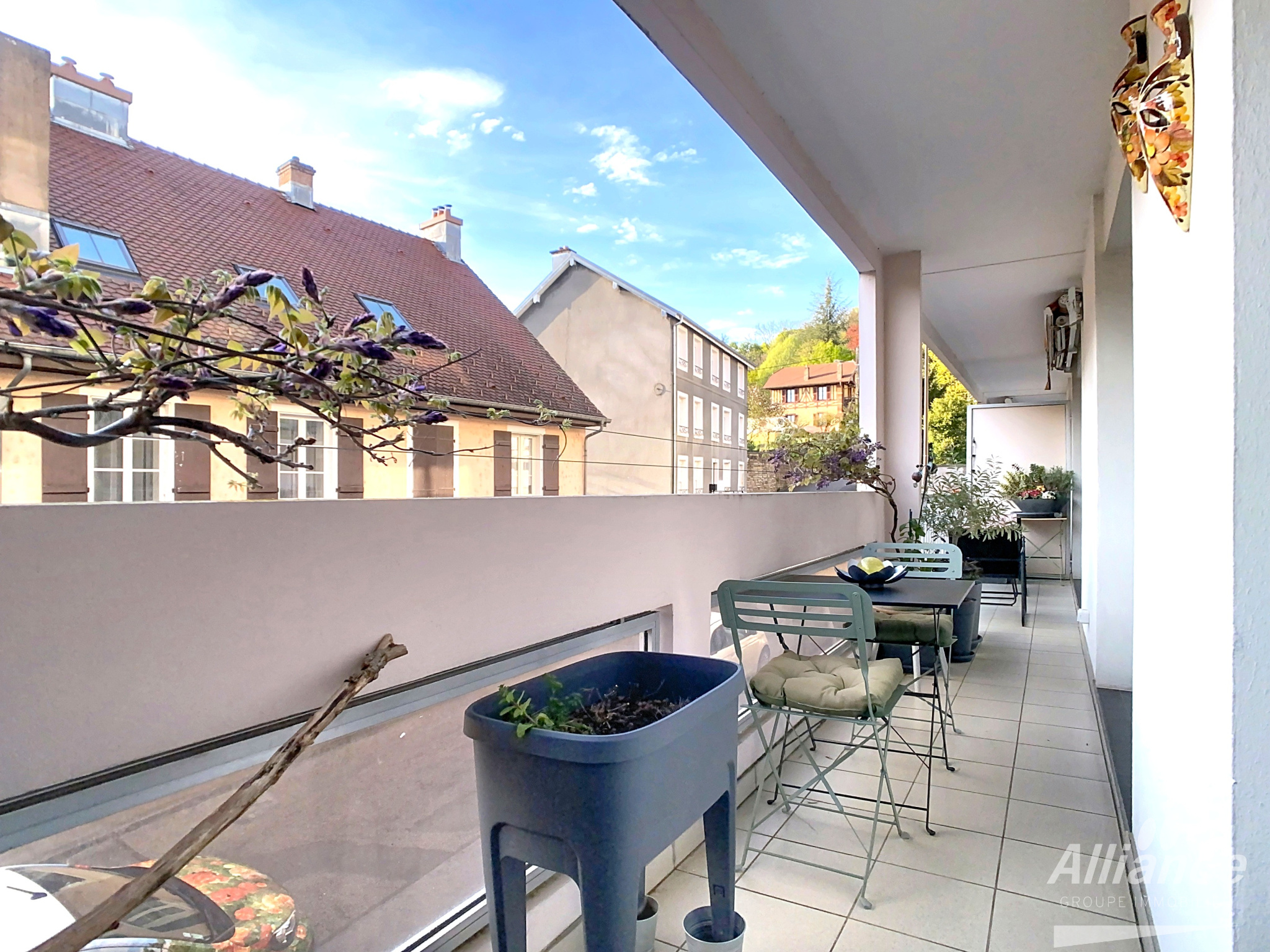 Appartement 5 pièces MONTBELIARD – Ascenseur, Garage double,