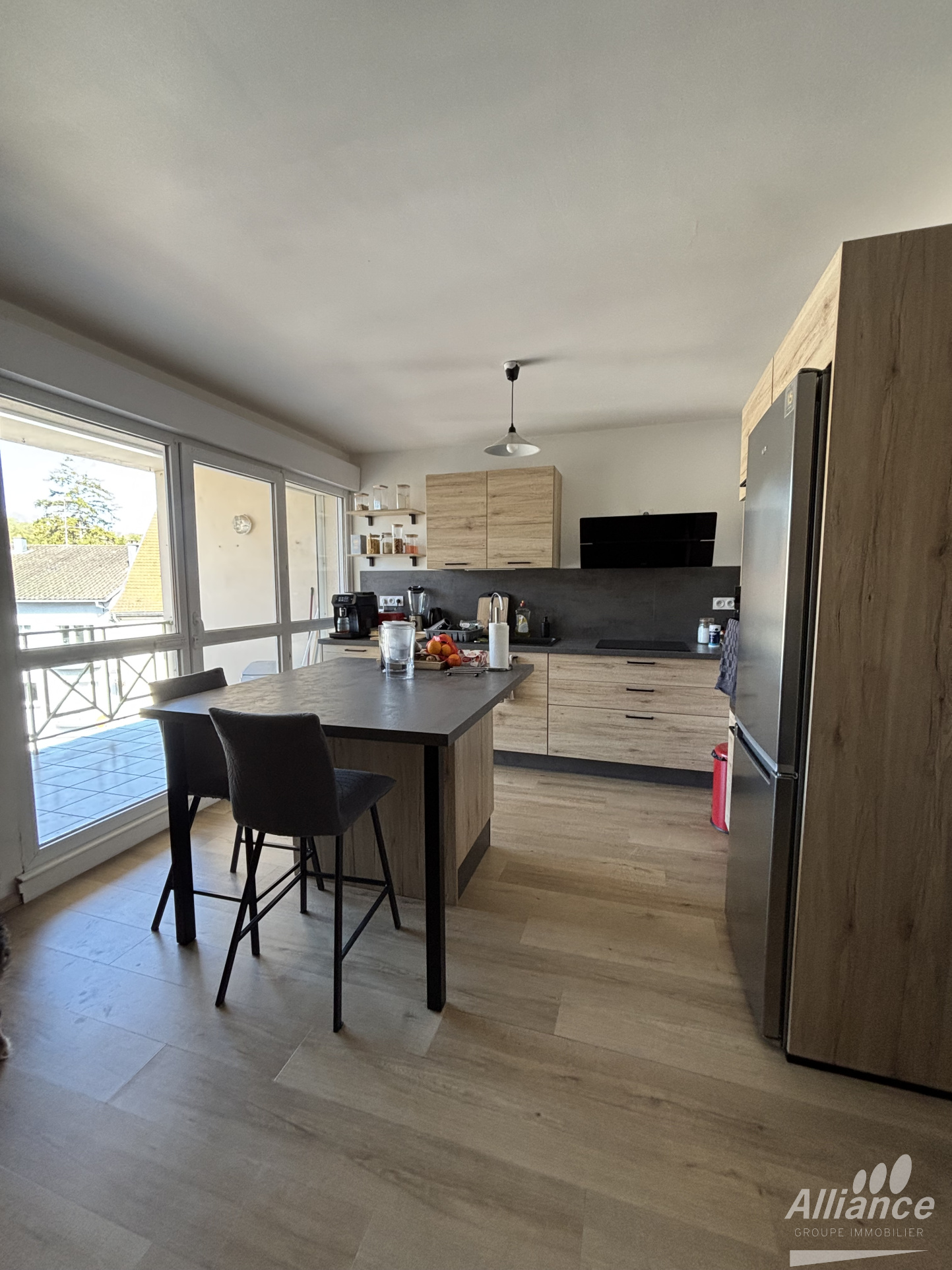 Appartement avec balcon au centre de Delle