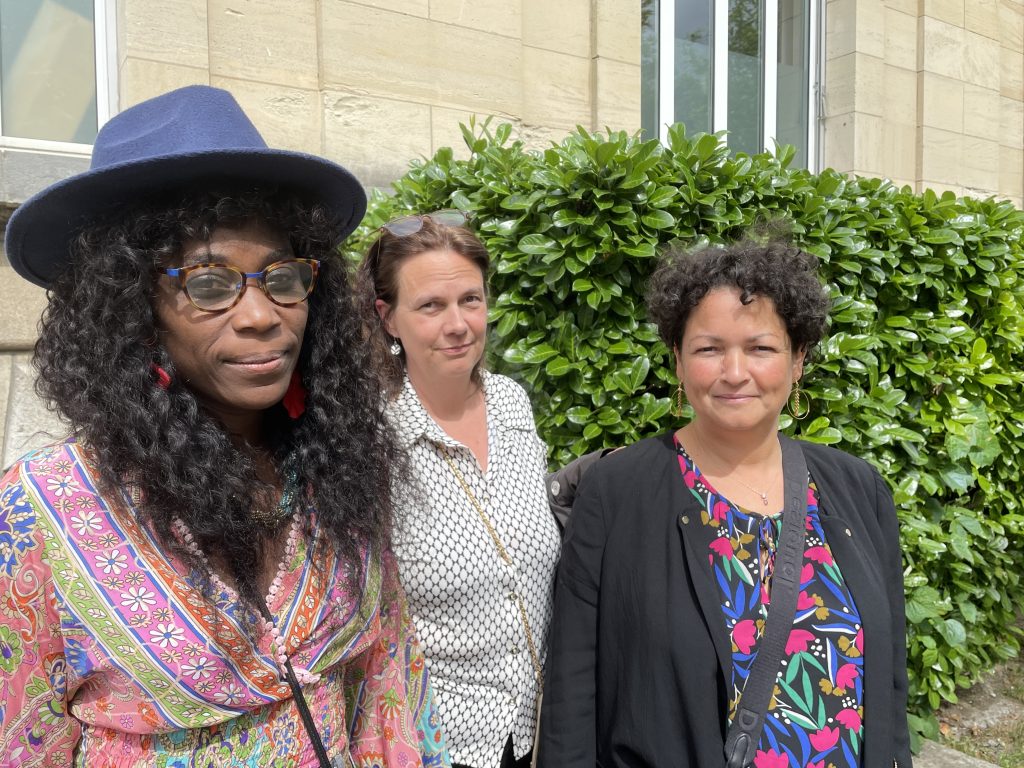 Doris Cuinet-Nazaire, représentante du personnel au CCAS de Belfort, Ida Morantin et Aïcha Pages, aides soignantes du CCAS.