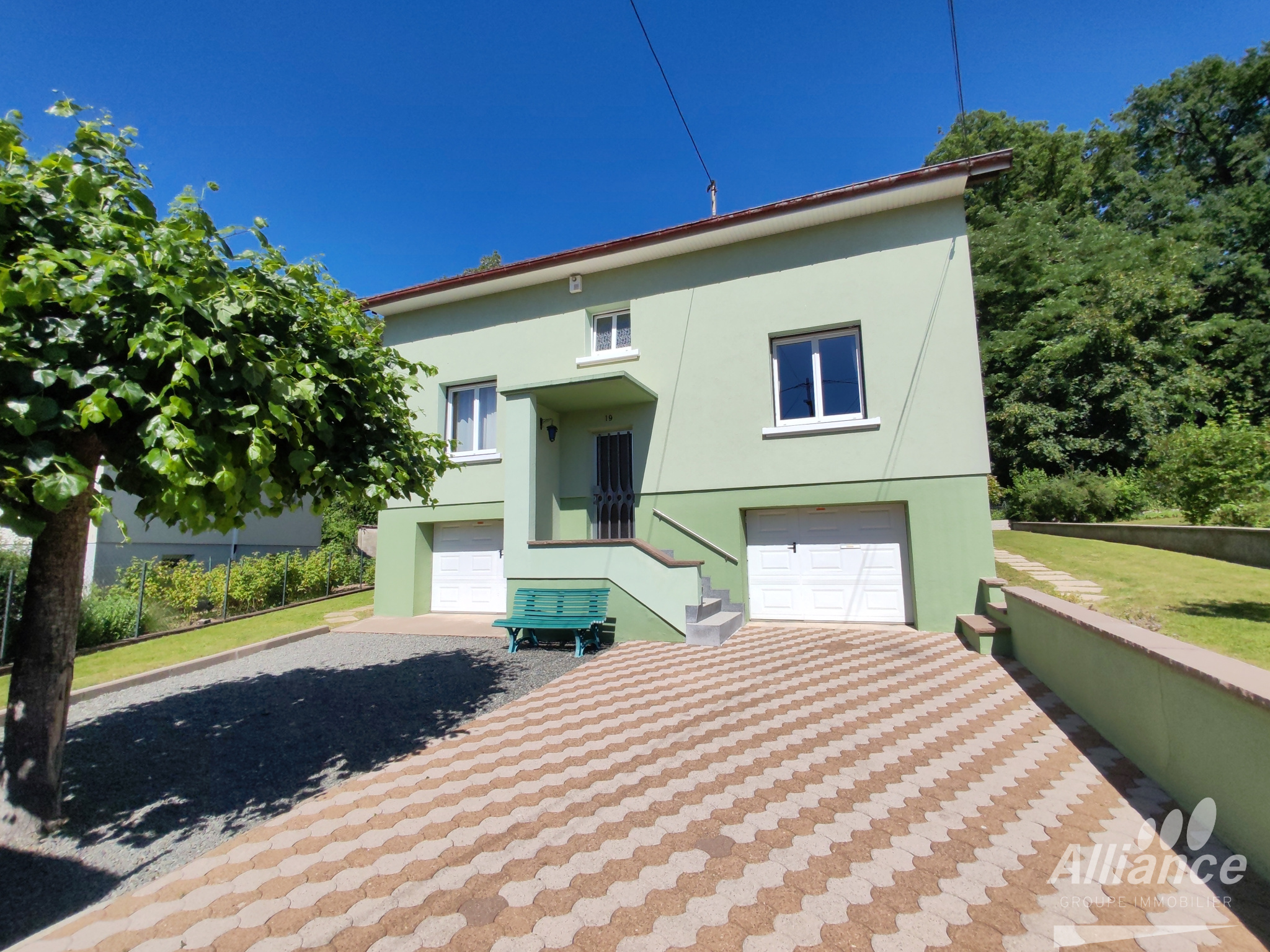 Coquette maison dans un quartier calme
