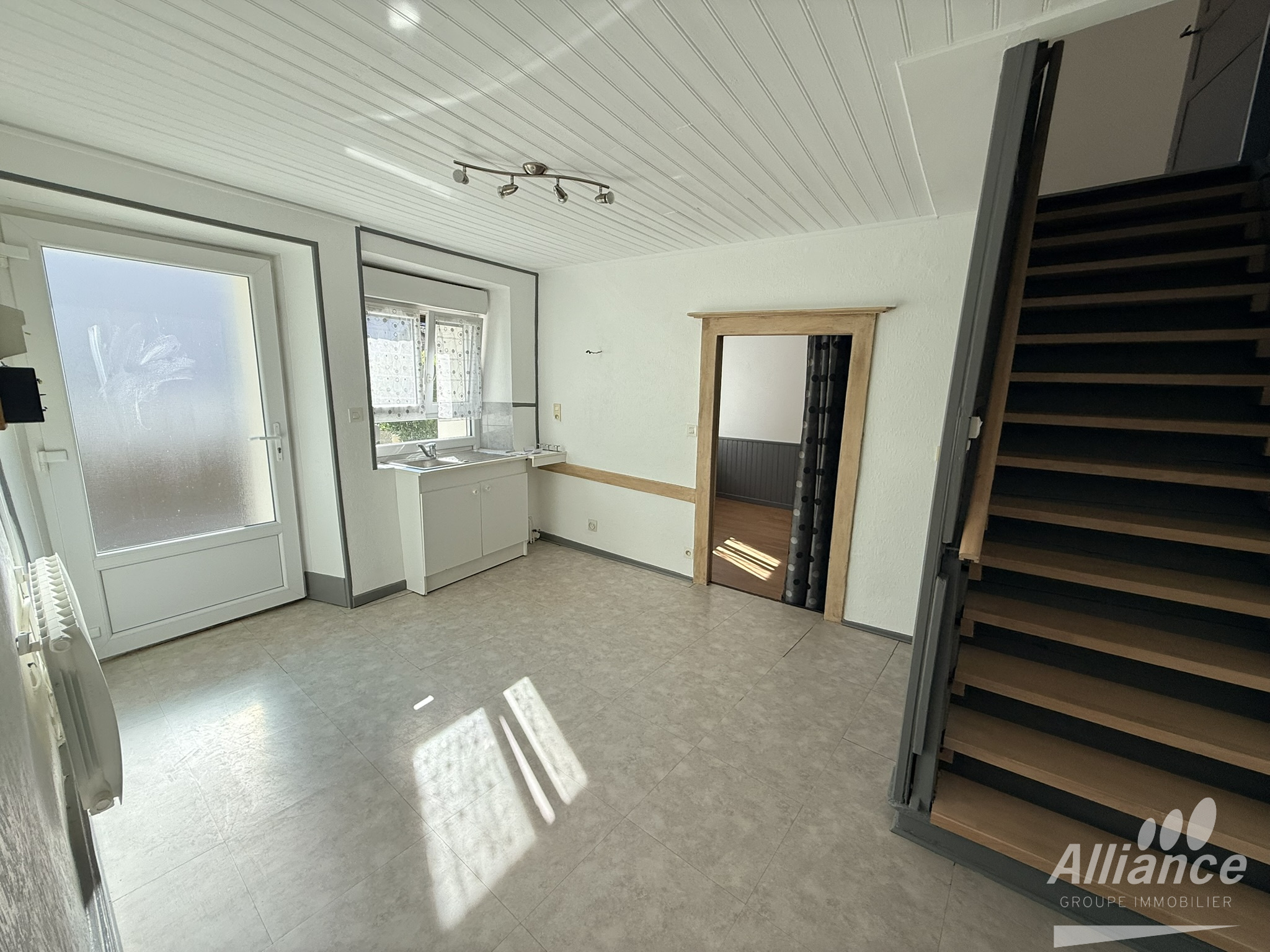 APPARTEMENT DUPLEX AVEC ENTREE INDEPENDANTE