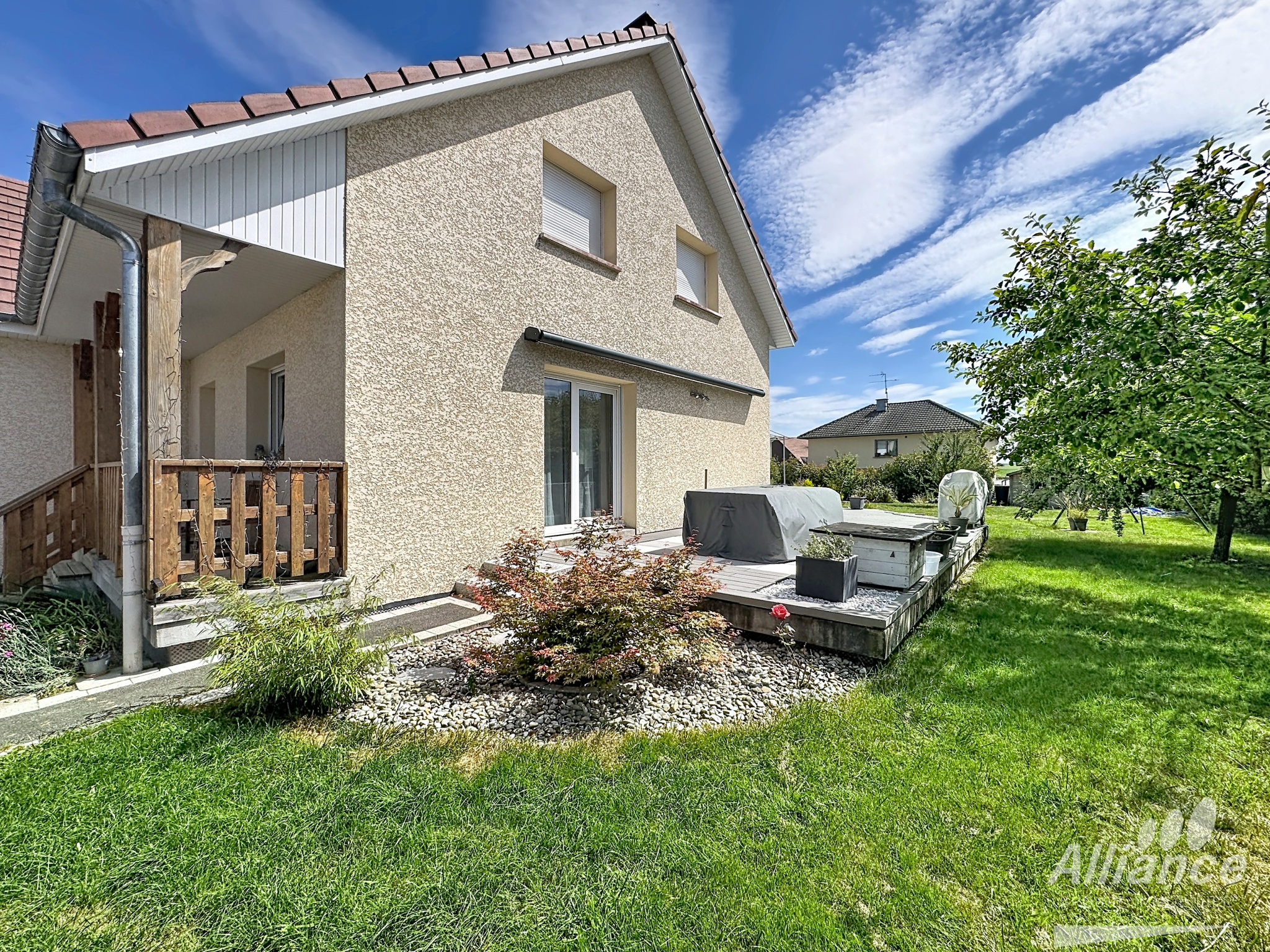 Maison familiale récente – VÉZELOIS