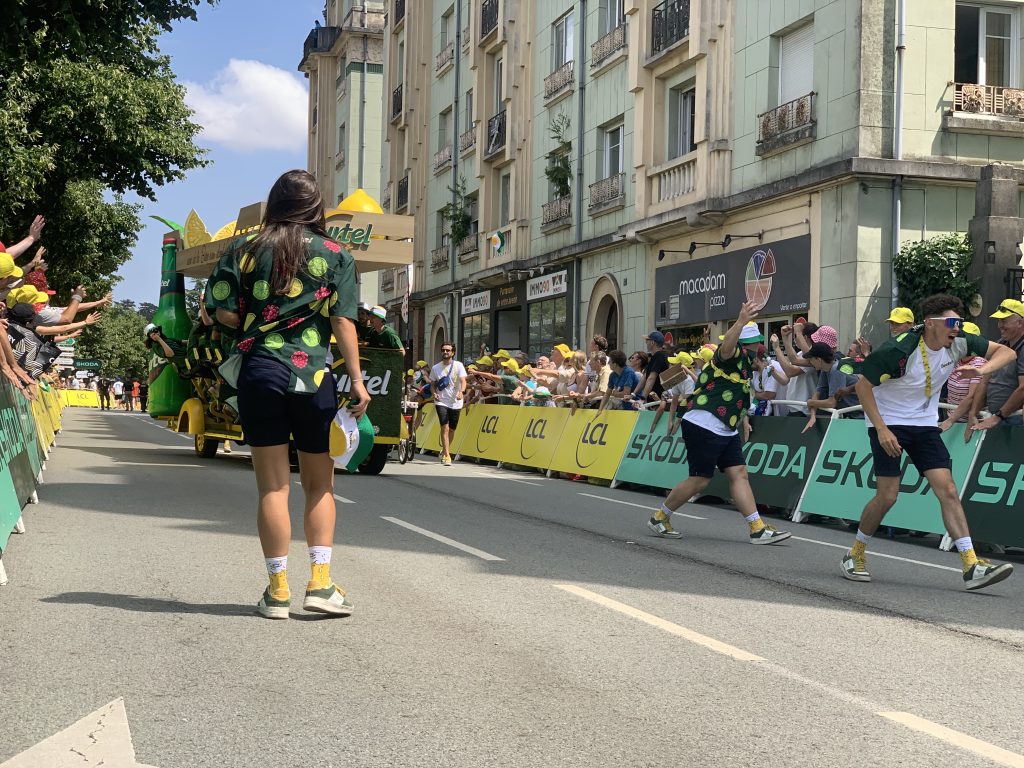 Animation de la boisson Tourtel, à l'arrivée du Tour de France, à Belfort, le 17 juillet 2026.