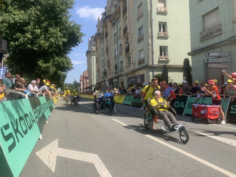 L'initiative "Vélo pour tous" a sensibilisé aux enjeux du handicap lors de l'arrivée du Tou de France à Belfort le 17 juillet 2026.