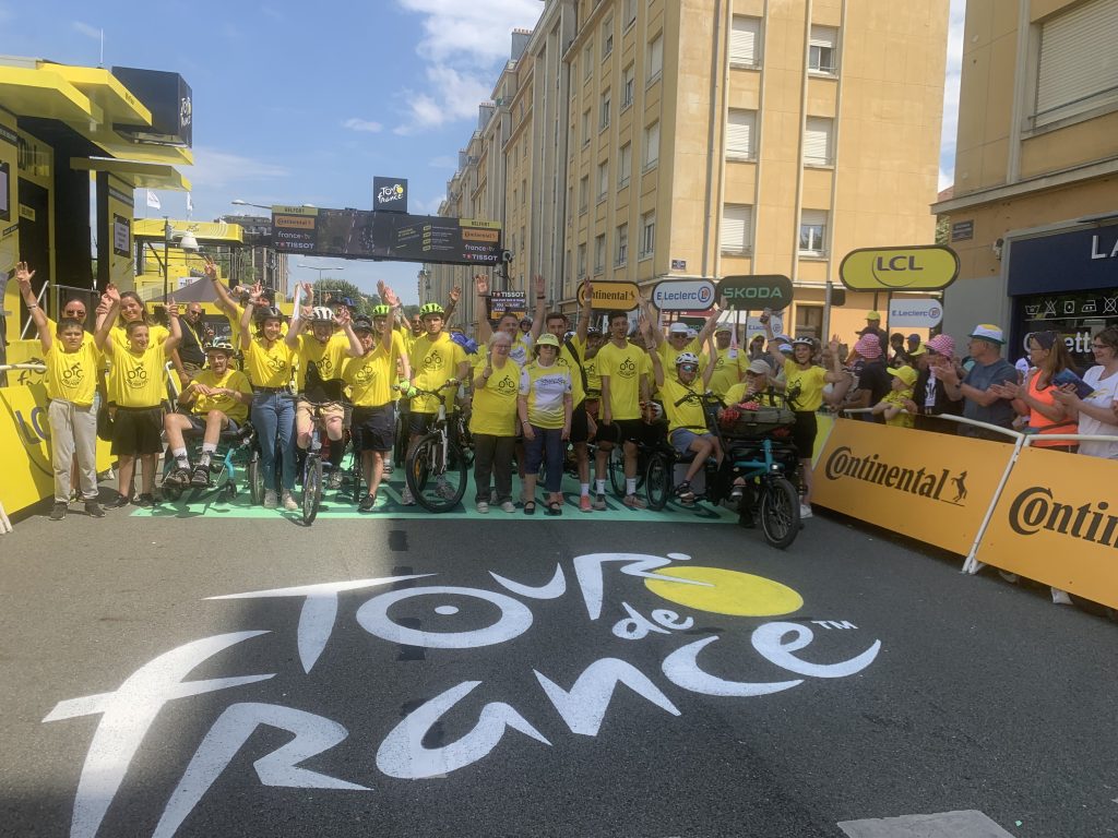 L'initiative "Vélo pour tous" a sensibilisé aux enjeux du handicap lors de l'arrivée du Tou de France à Belfort le 17 juillet 2026.
