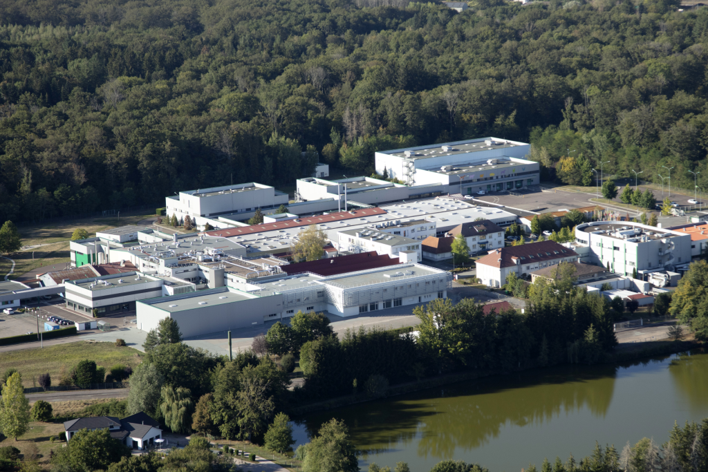 Vue aérienne de l'usine Vetoquinol, à Magny-Vernois, près de Lure.