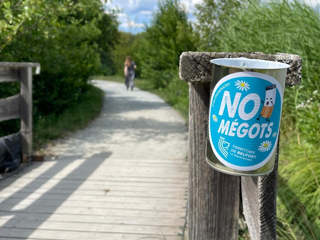 Cendriers présents sur tout le site des Eurockéennes
