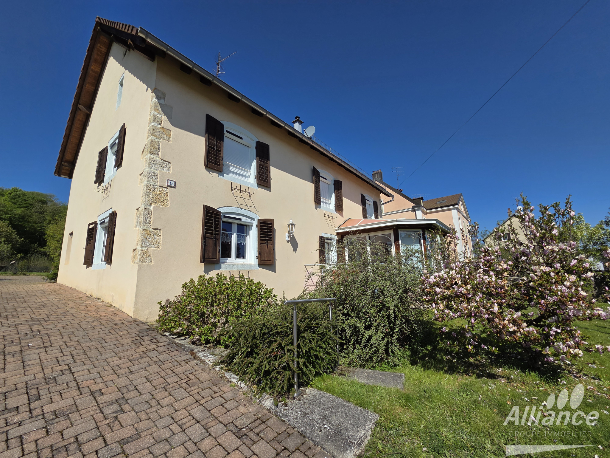 Maison 6 pièces BADEVEL – 170m2 hab, 17 ares de terrain, dép