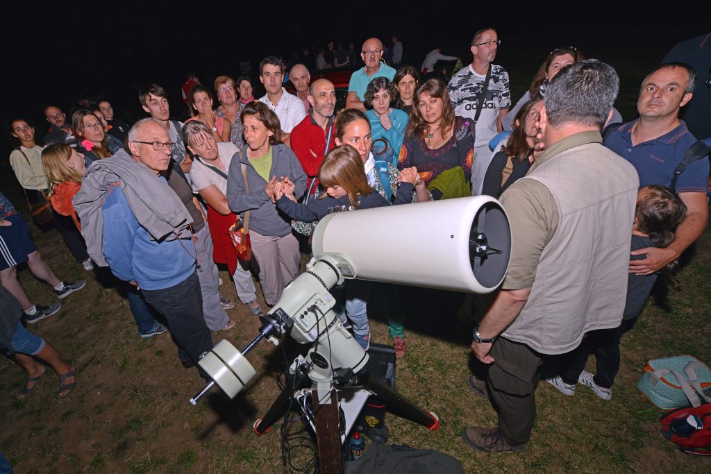 Observation des étoiles filantes organisée par la Maison départementale de l'environnement du Malsaucy.