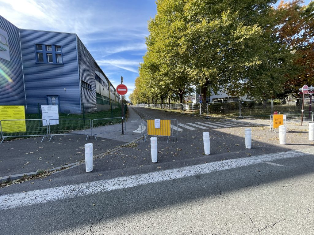 Le nouveau bâtiment d'Arabelle Solutions s'étendra sur l'espace actuellement occupé par les locaux de l'Afpa (à gauche), la rue Thierry Mieg et un ancien bâtiment d'EDF.