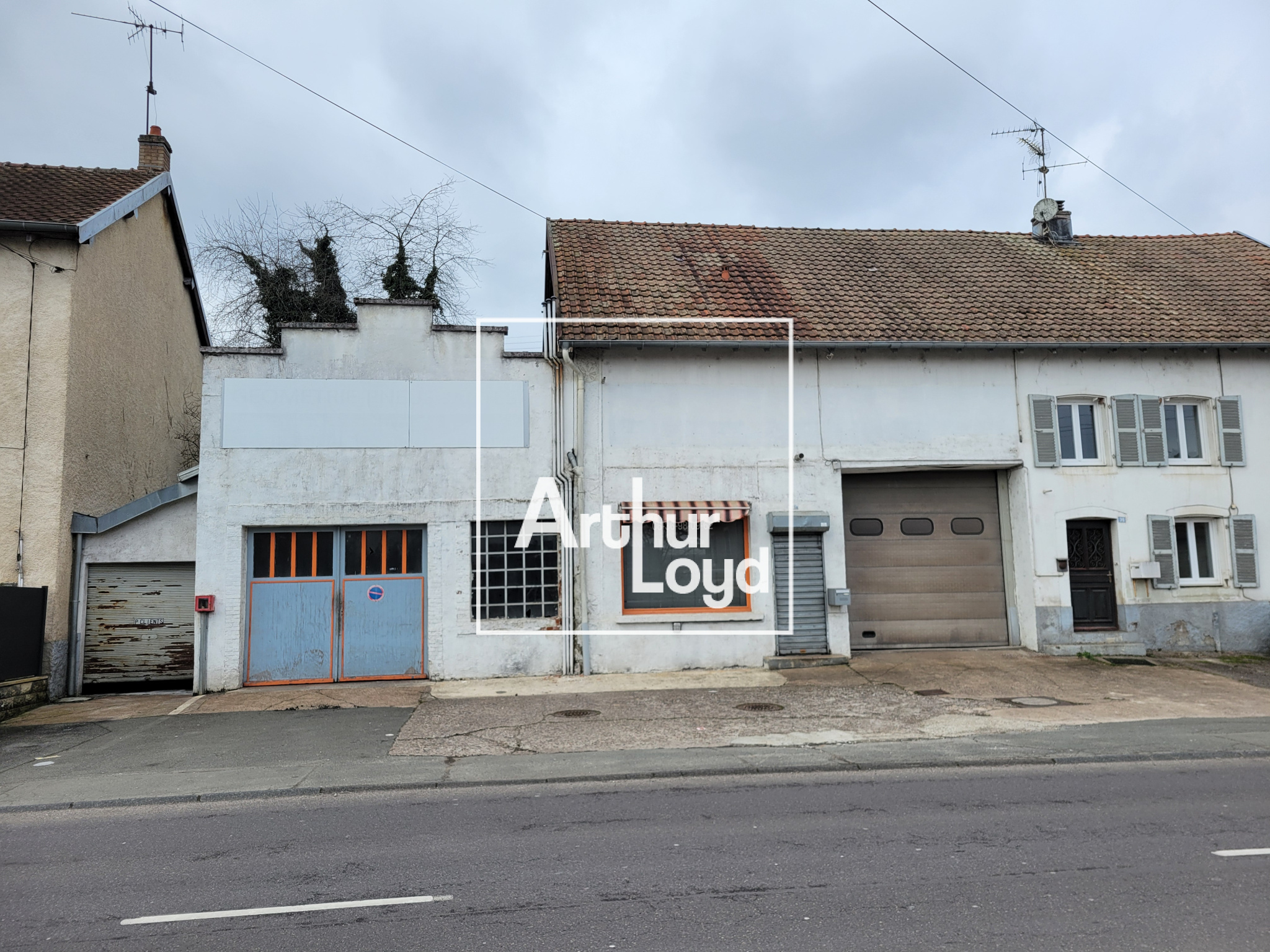 Garage Automobile — photo 1