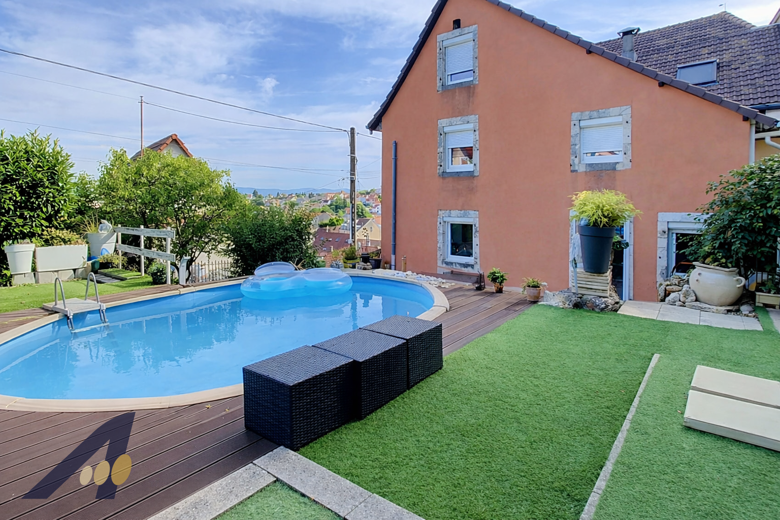 Jolie maison pierre sur 11a , piscine, vue imprenable — photo 1