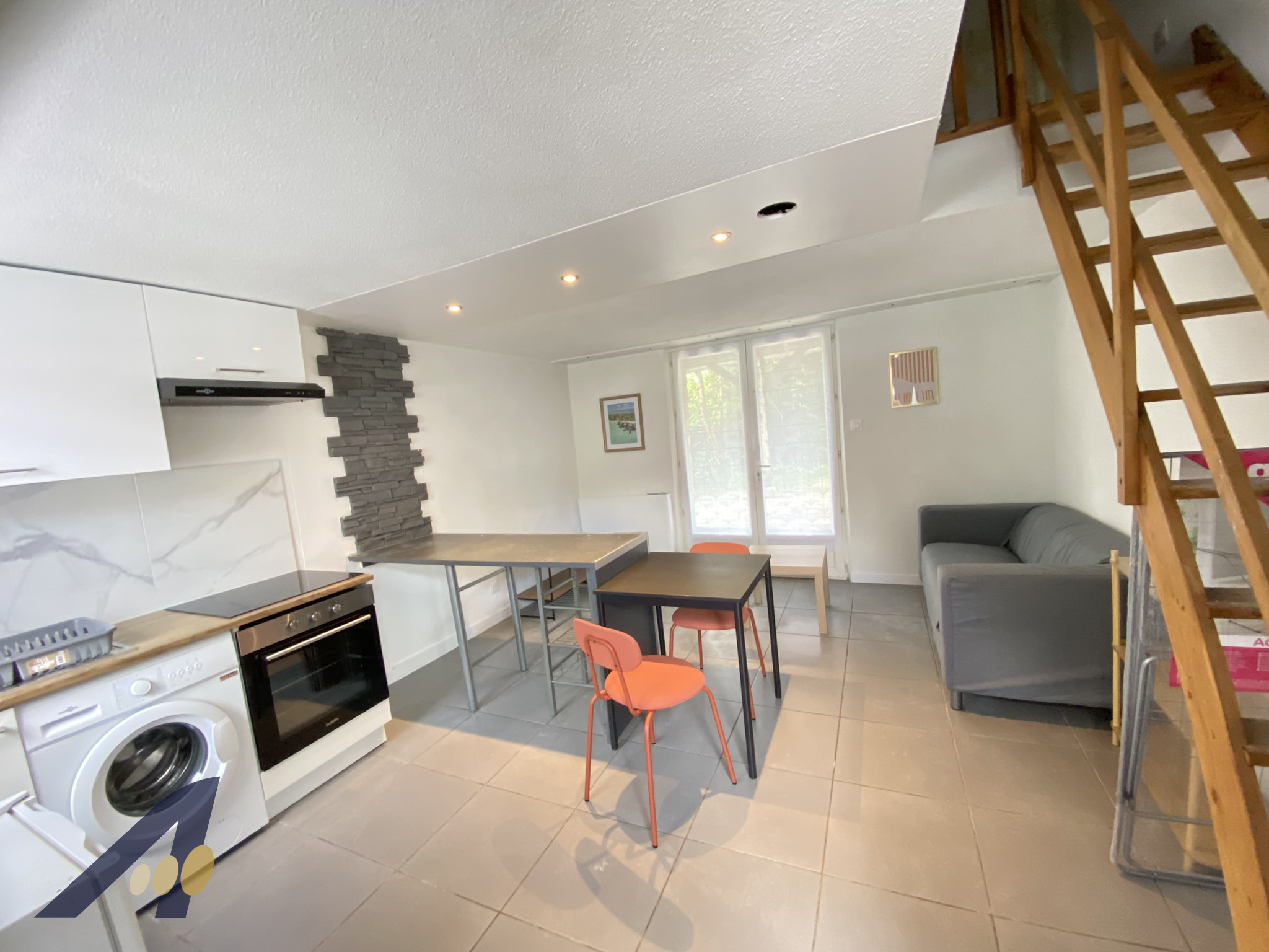 A LOUER A EXINCOURT – MAISONNETTE 2 PIECES AVEC JARDIN — photo 1