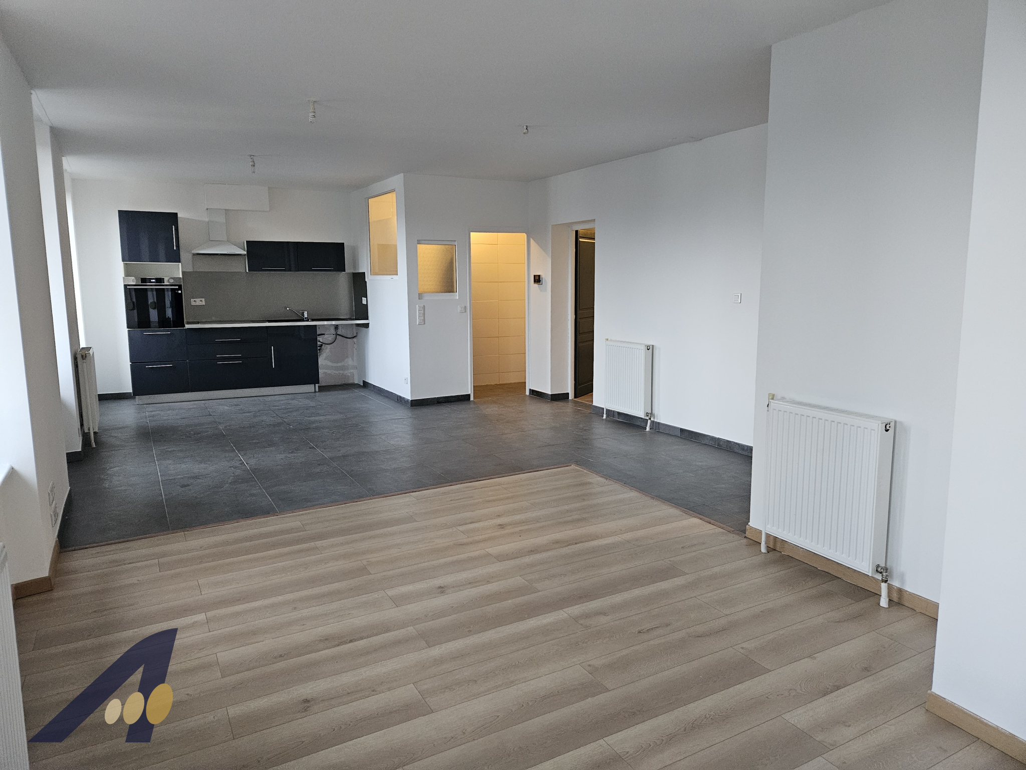 Appartement T3 à Belfort de 72m2 entièrement rénové — photo 1